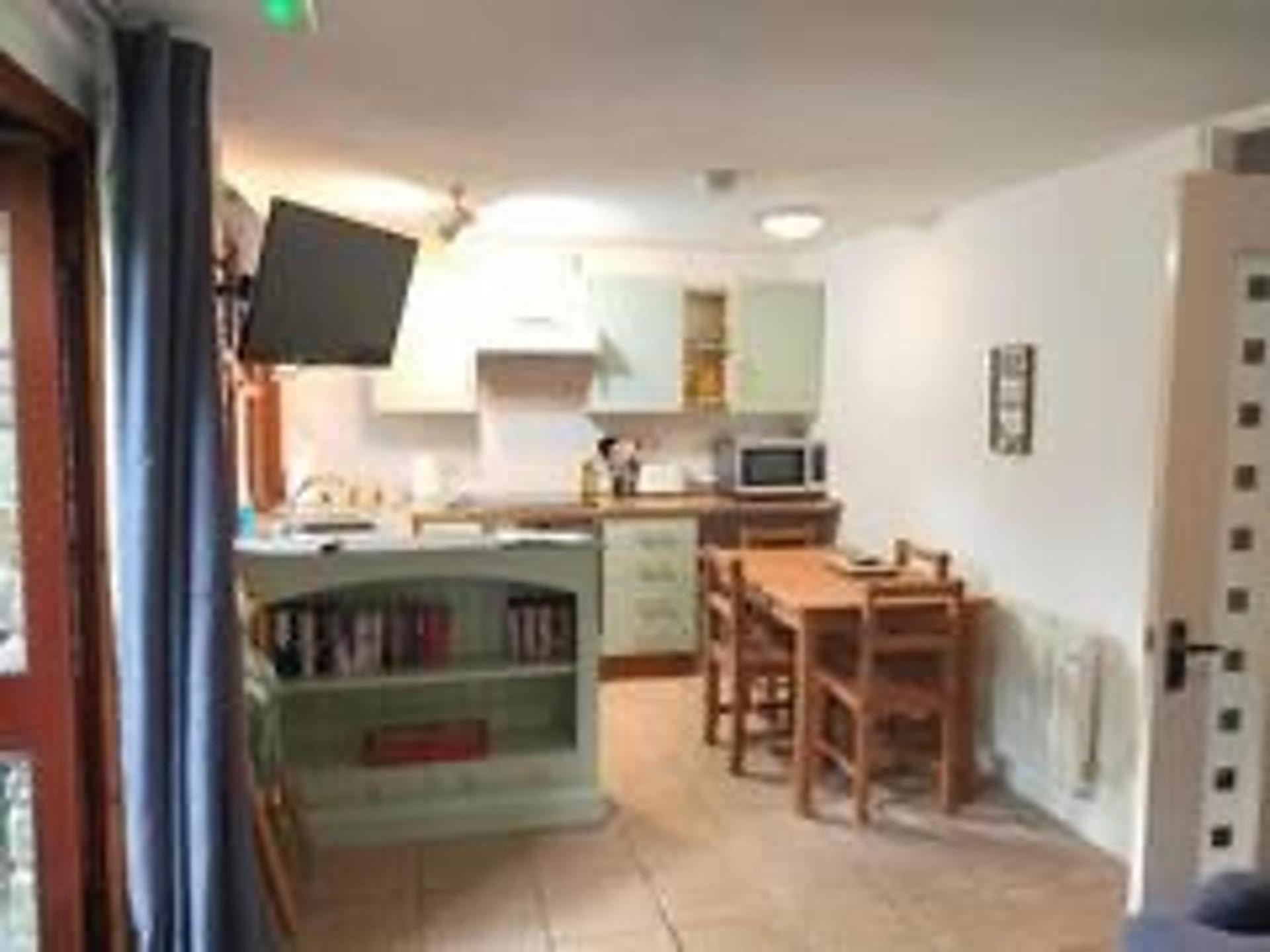 Chalet Rebels Retreat - 2-bed Nr & Hayle
